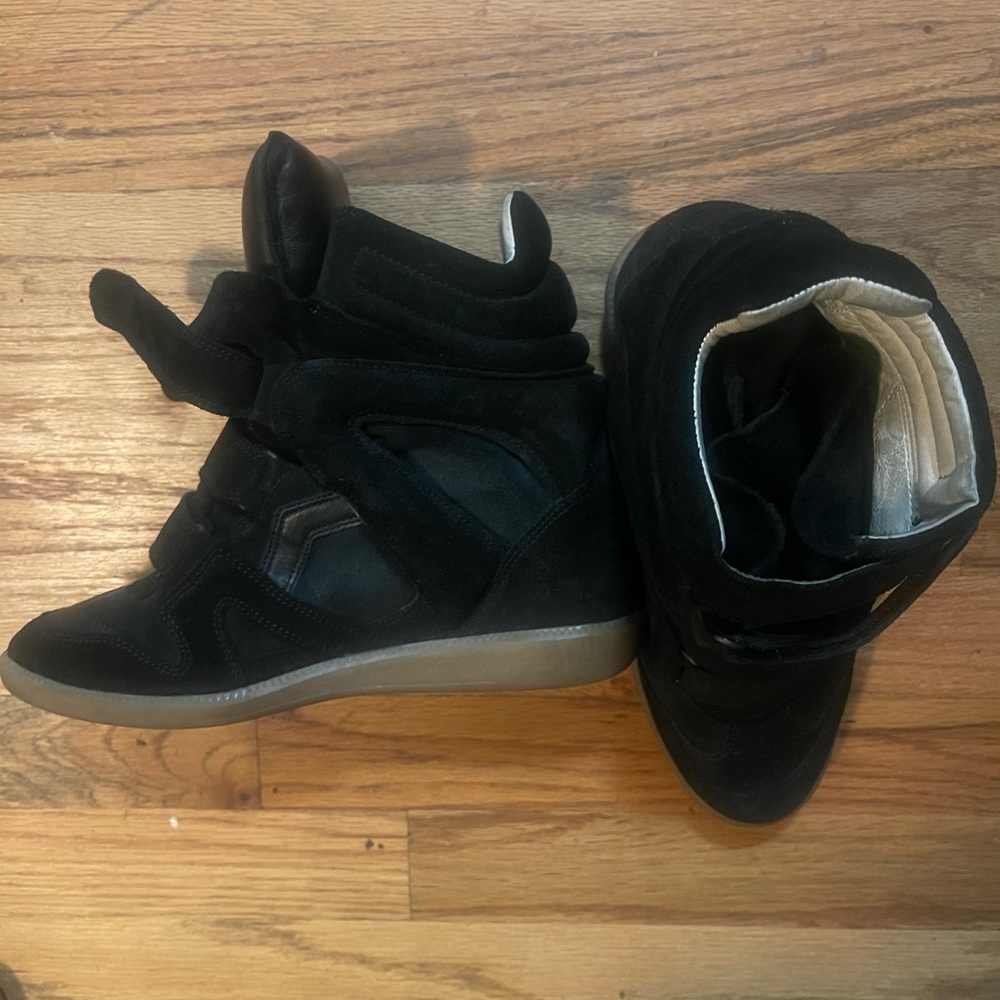 Isabel Marant High Top Bekett Sneakers